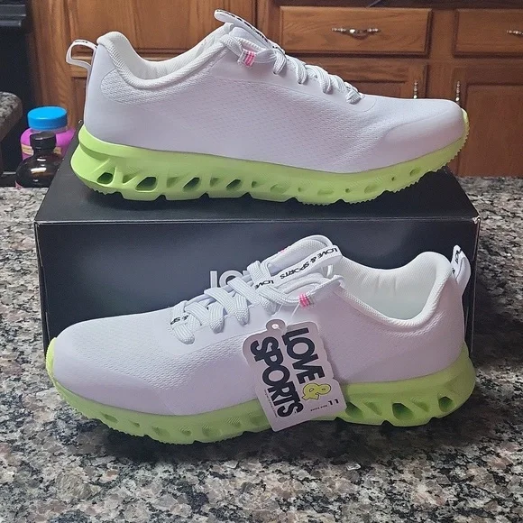 Love & Sports Women's Lace-Up Tech Running Sneakers size 11 new with box & tags - Picture 10 of 12